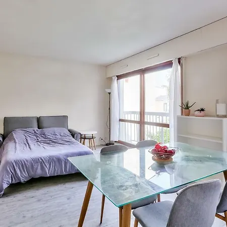 Appartamento Spacious Studio 30m2 *** 17 Arrondissement *** *
